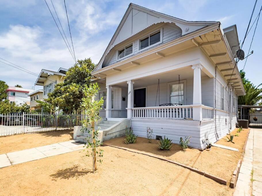 5 Bedroom Koreatown Charmer Near Dtla Holiday home